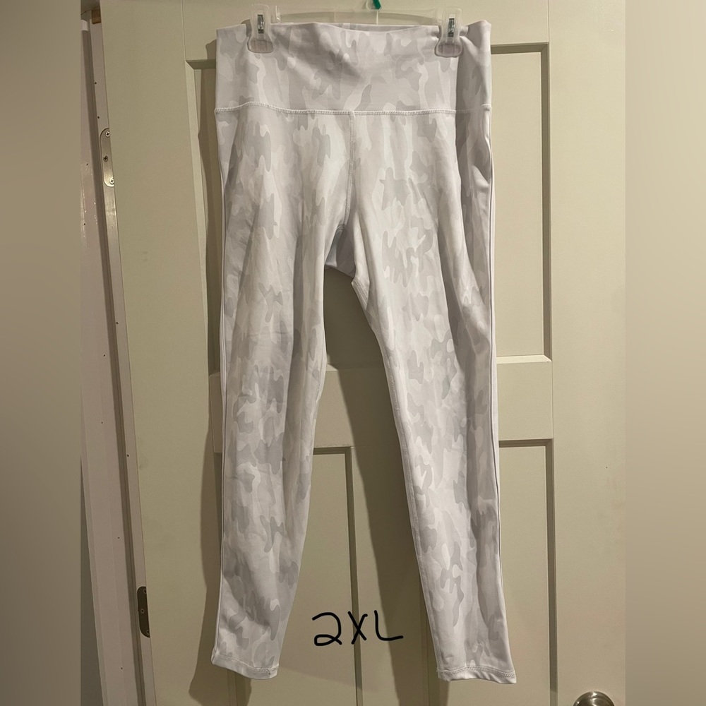 2XL BuffBunny Leggings.